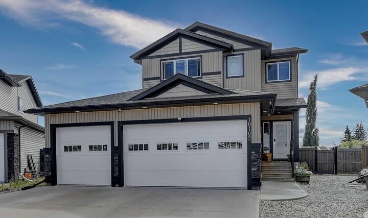 Property Photo: 10102 87 Street AB T8X 0M5