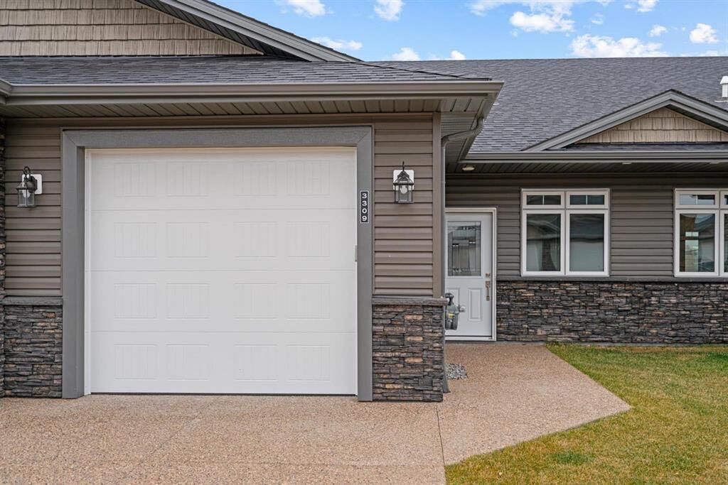 Property Photo: 3301 50A Street Close AB T4V 5K9