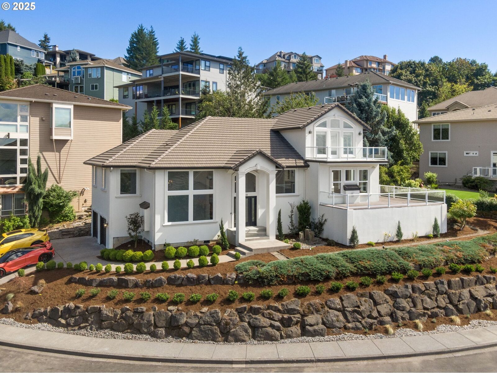 Property Photo:  2418 NW Iris Ct  WA 98607 