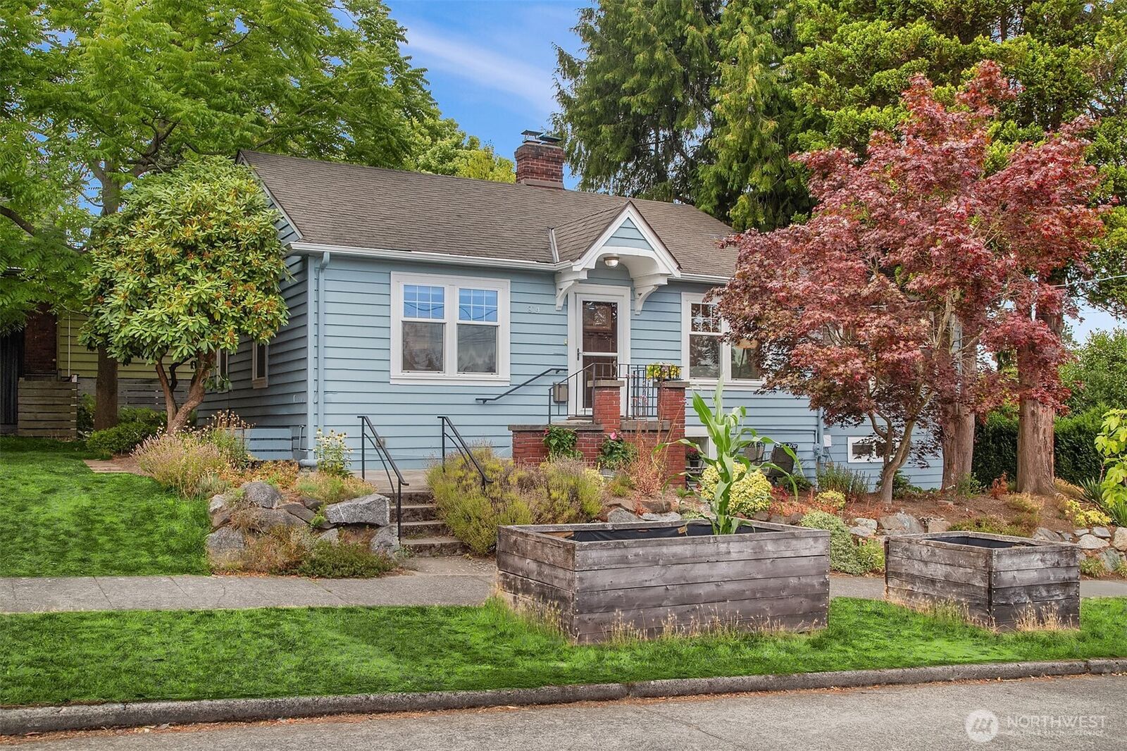 Property Photo: 814 NW 75th Street WA 98117