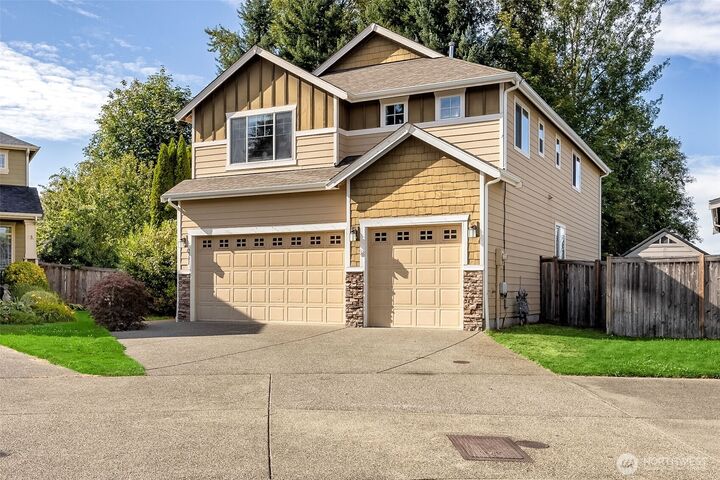 2301  11th Avenue Ct SE  Puyallup WA 98372 photo