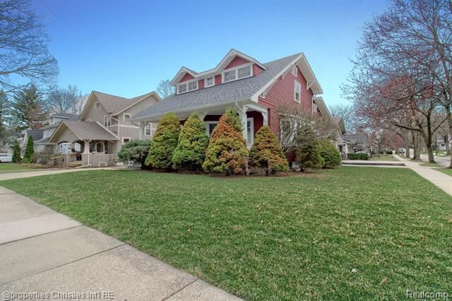 Property Photo: 229 Linden Street MI 48167