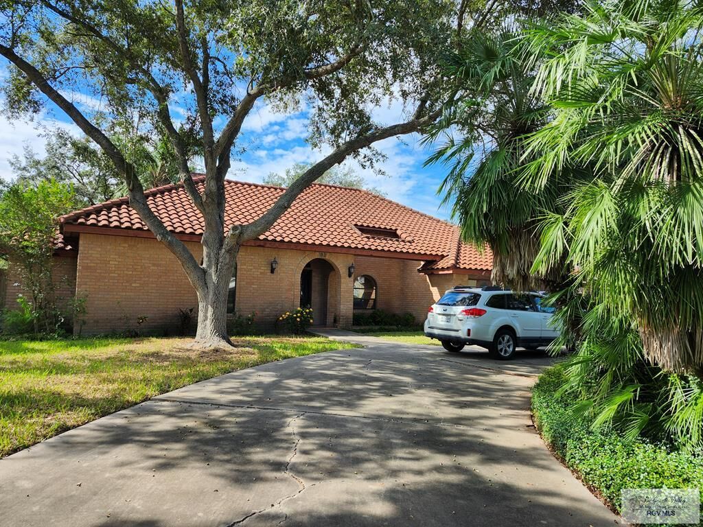 Property Photo:  600 Howard Lee Dr.  TX 78559 