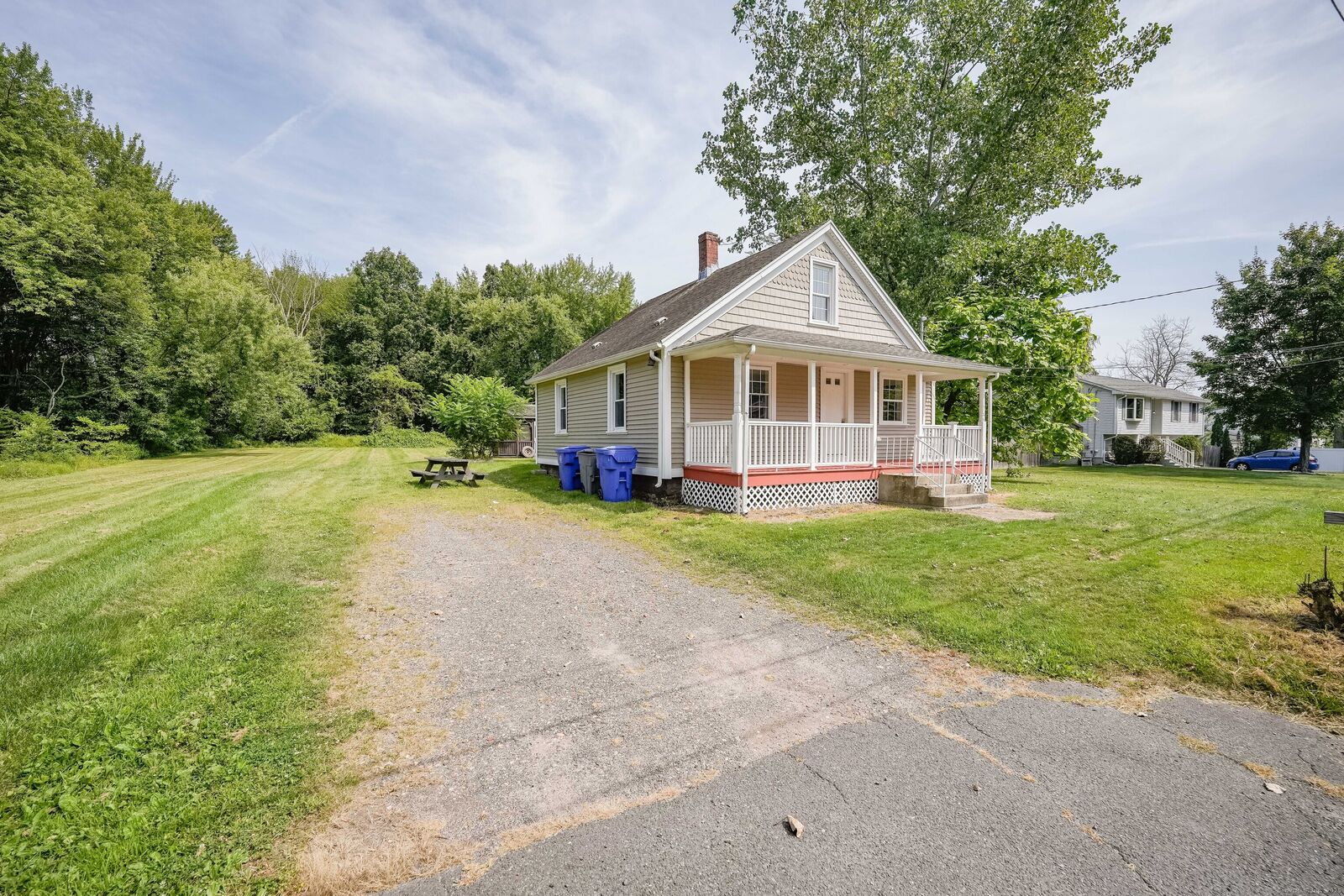 Property Photo:  31 First Avenue  CT 06082 