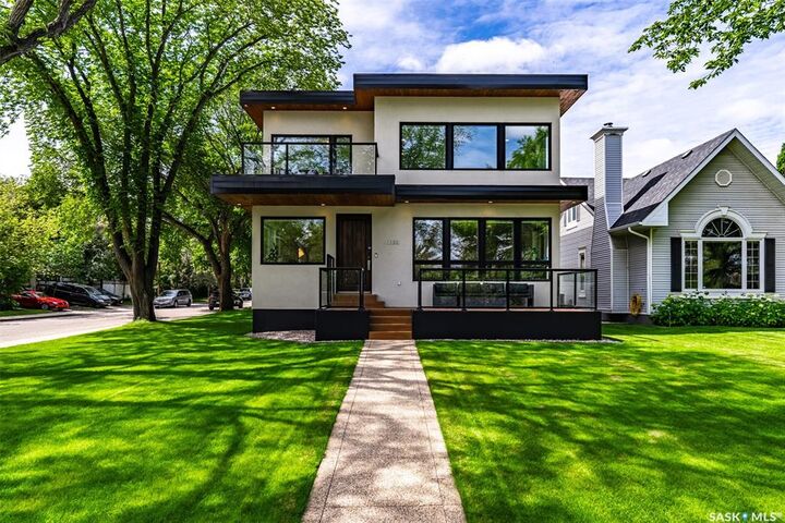 1150 Spadina Crescent E  Saskatoon SK S7K 3H8 photo