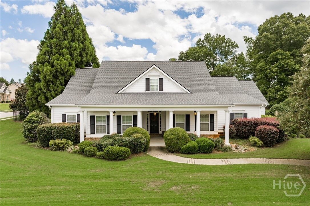 Property Photo: 1505 Whitlow View Dr Drive GA 30621