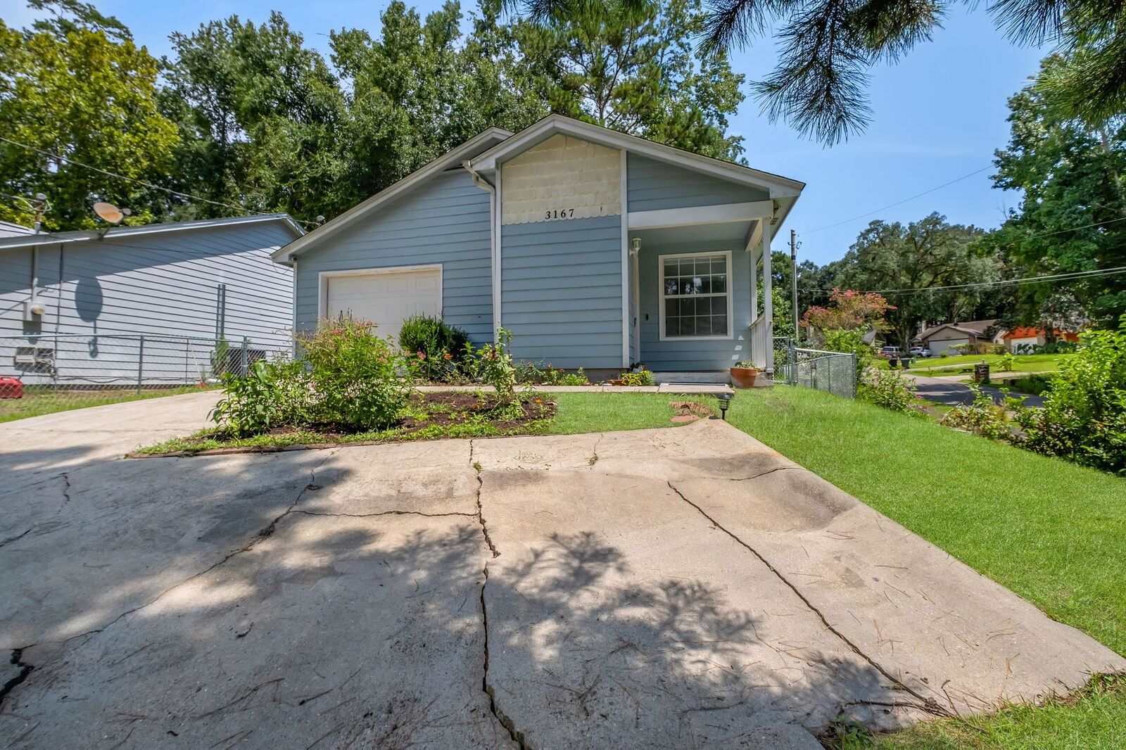 Property Photo:  3167 Huntington Woods Boulevard  FL 32303 