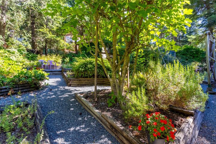 Property Photo:  2703 Brigadoon Cres  BC V0N 2M0 