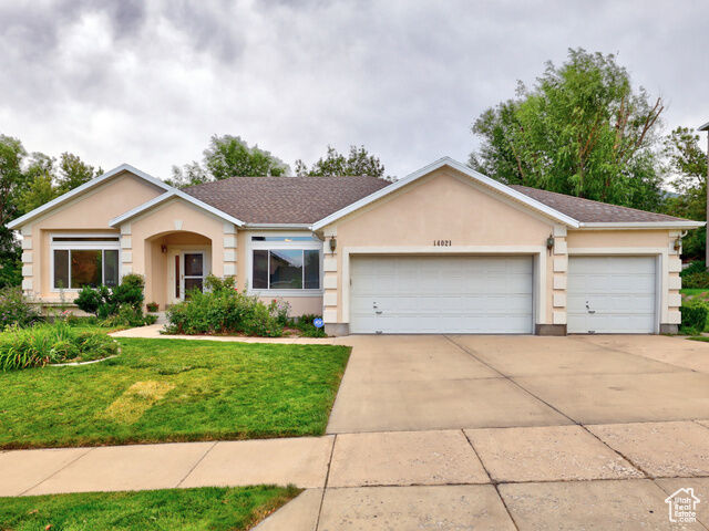 Property Photo:  14021 S Old Saddl Rd S  UT 84020 