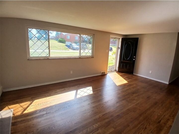 Property Photo: 5105 Azalea Dr PA 15236