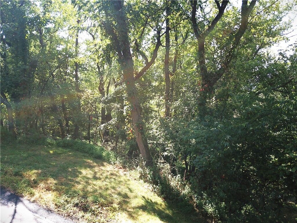 Property Photo:  614 Orchard Hill Dr  PA 15238 