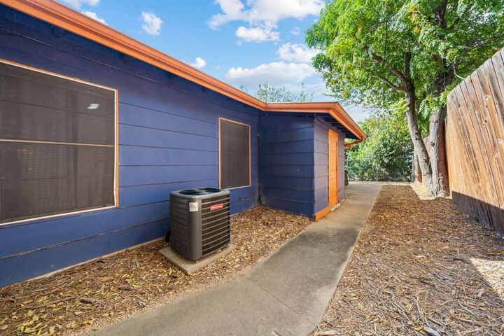 Property Photo: 3508 Southridge Drive A/1 TX 78704