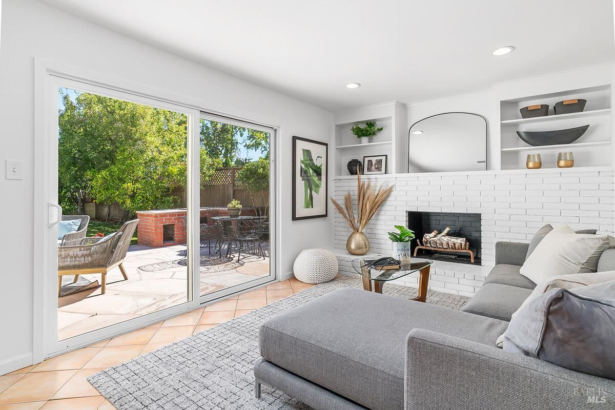 Property Photo: 88 Elena Circle CA 94903