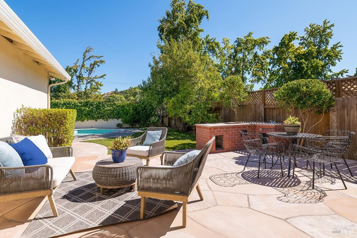 Property Photo: 88 Elena Circle CA 94903