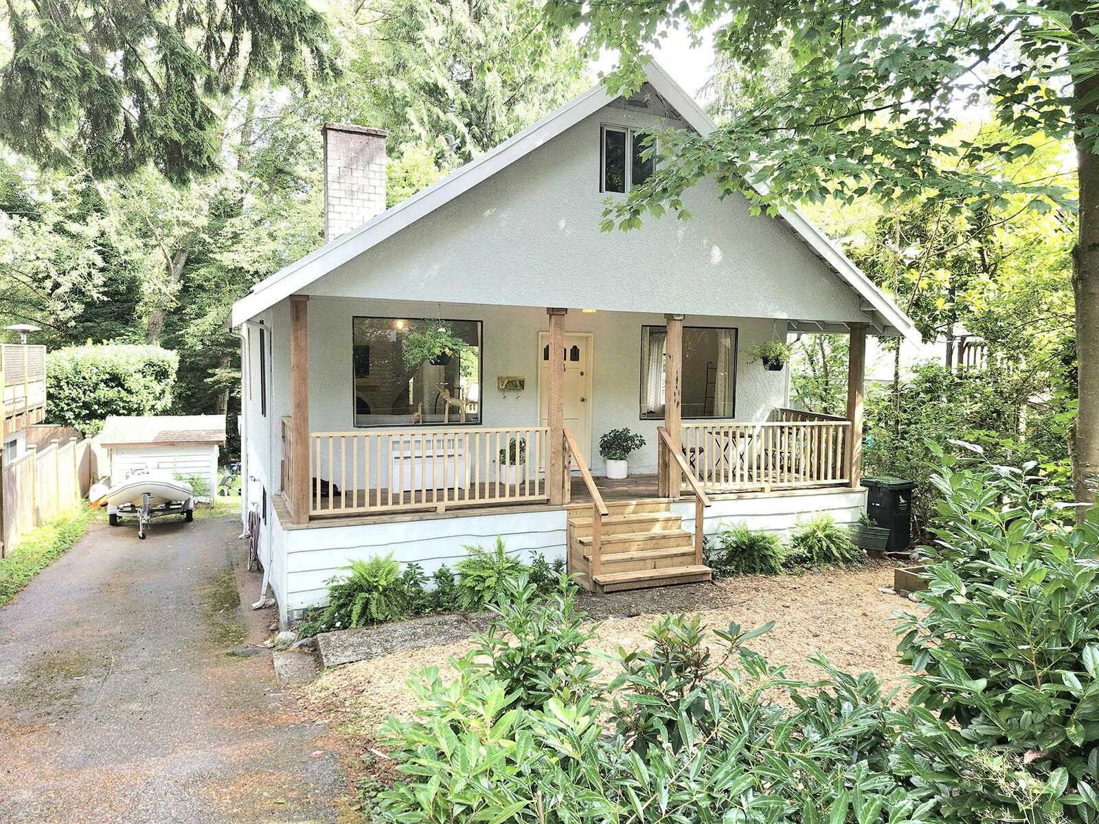 Property Photo:  1706 Deep Cove Road  BC V7G 1S5 