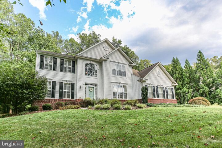 Property Photo: 10108 Willow Ridge Lane VA 22553