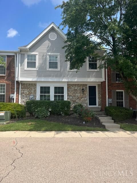 Property Photo:  8059 Hetz Drive  OH 45242 