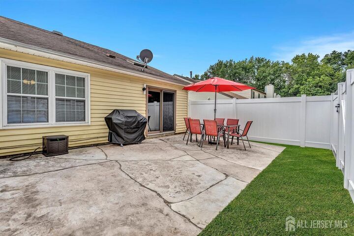 Property Photo:  12 Lisa Court  NJ 07747 
