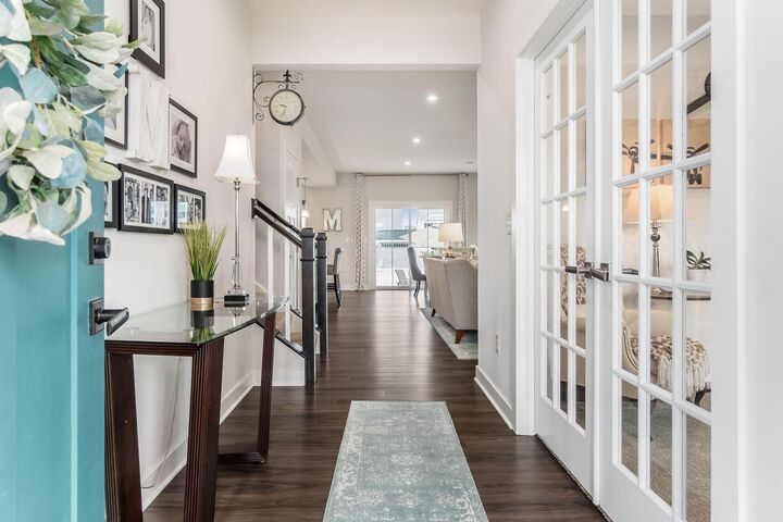Property Photo:  406 Pagoda Loop  OH 43015 