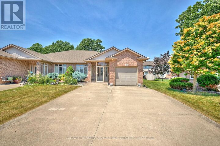 Photo de la propriété: 54 Bridgewater Court ON L3C 7M6