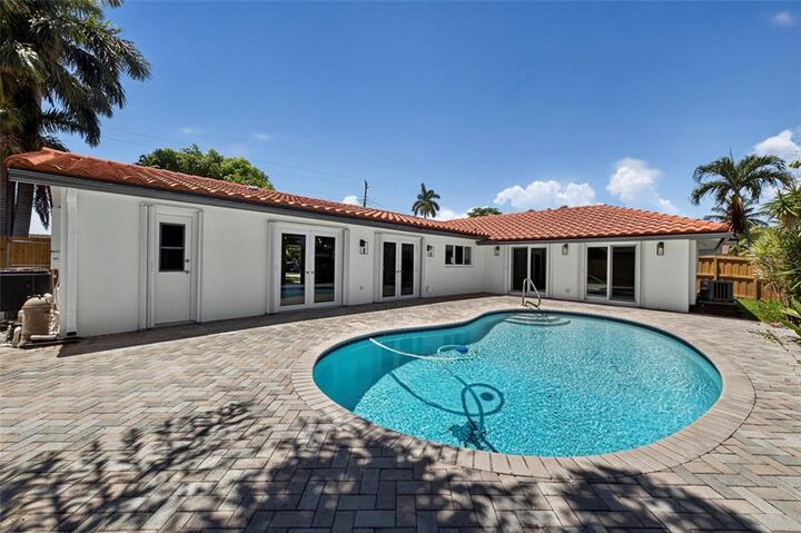 1461 NE 57th Ct  Fort Lauderdale FL 33334 photo