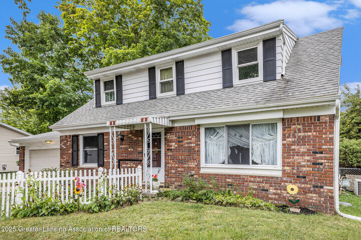 Property Photo:  1923 Brandywine Drive  MI 48823 