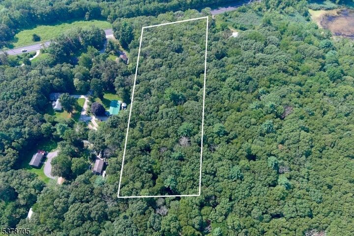 Property Photo:  334 US Highway 206  NJ 07827 