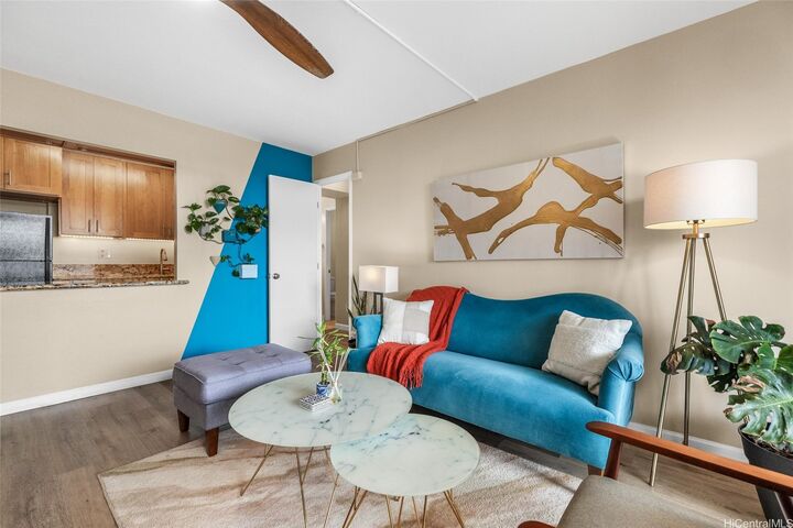 Property Photo: 98-1038 Moanalua Road 7-606 HI 96701