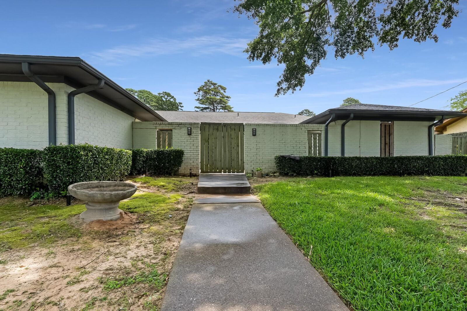 Property Photo:  2104 McCann Road  TX 75601 