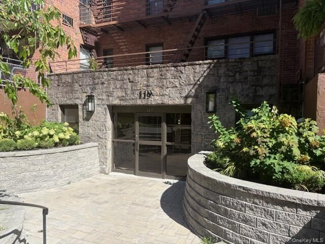 Property Photo: 119 S Highland Ave 3D NY 10562