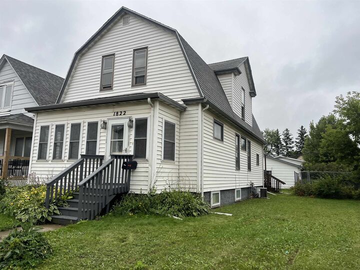 Property Photo: 1822 N 21st St WI 54880