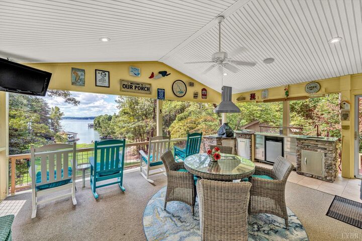 Property Photo:  116 Deer Creek Drive  VA 24121 