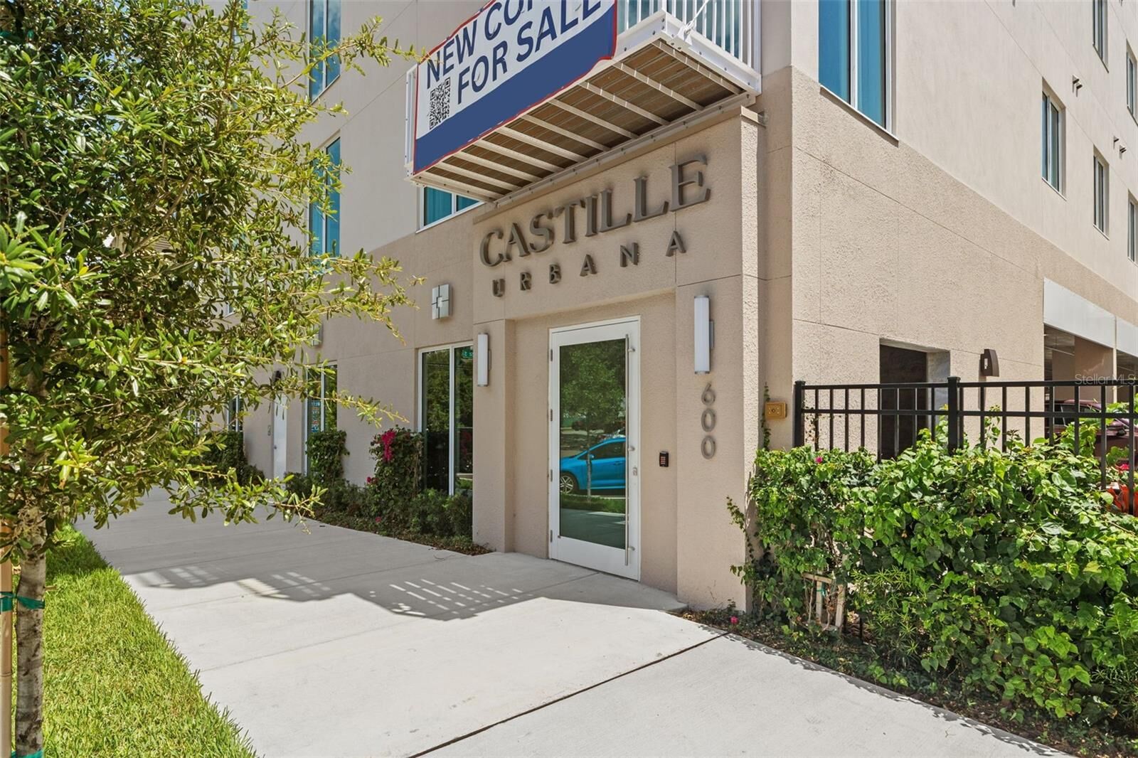Property Photo: 600 3rd Avenue S 406 FL 33701