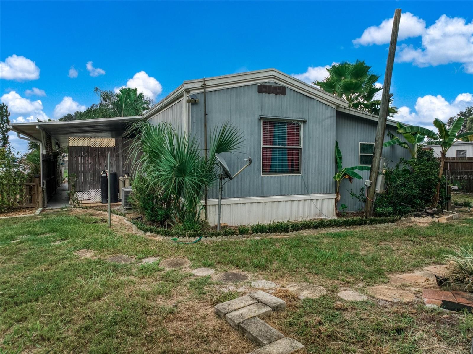 Property Photo:  1145 Blue Jay Road  FL 33873 