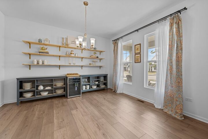 Property Photo:  115 Piper Glen Avenue  IL 60543 