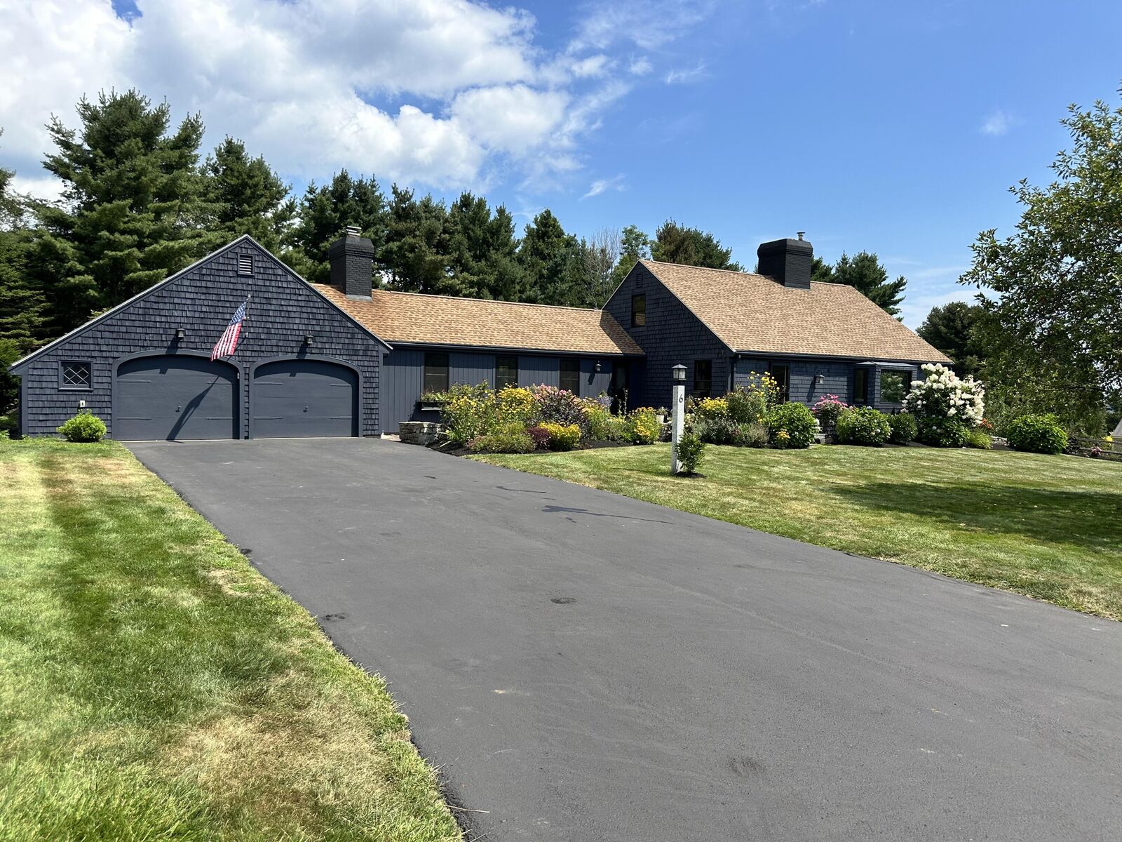 Property Photo: 6 Lantern Lane Lane ME 04110