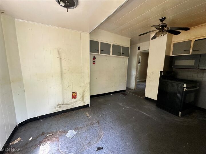 Property Photo: 13302 Durkee Avenue OH 44105
