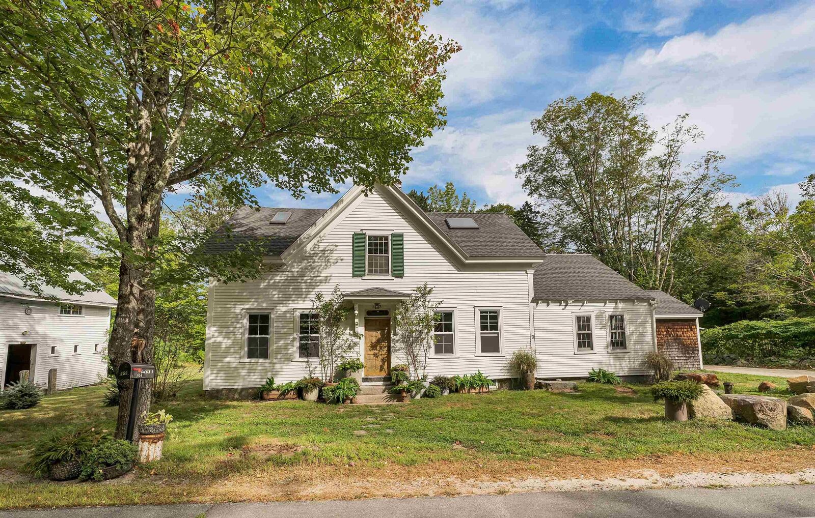 Property Photo: 659 N Sandwich Road NH 03227