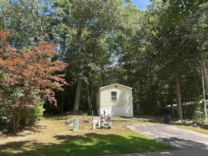 118 Emerald Drive  Barrington NH 03825 photo