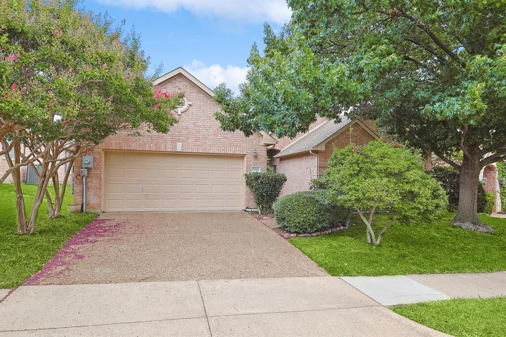 Property Photo: 7918 Ruskin Circle TX 75034