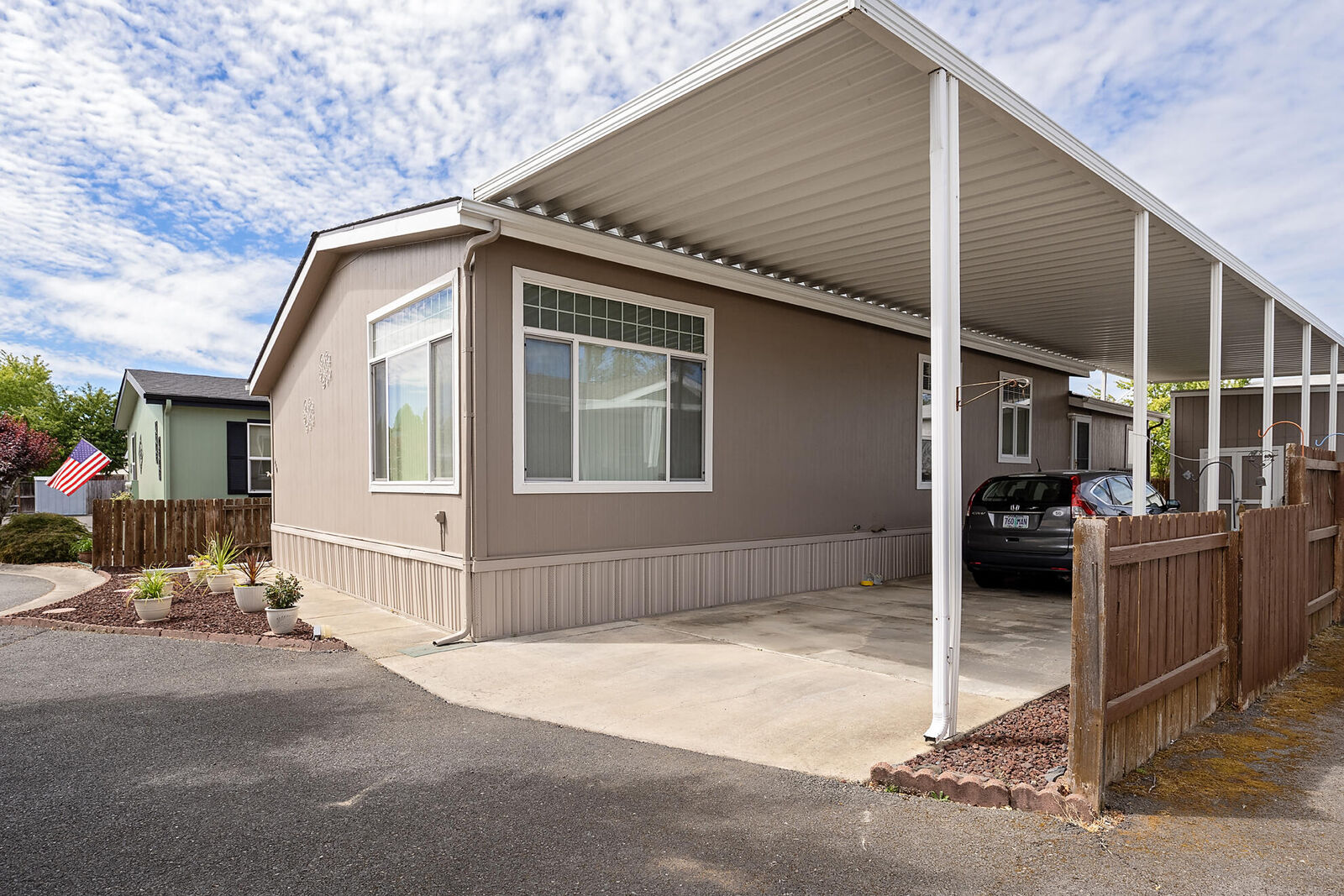 Property Photo:  1514 Agape Way  OR 97527 