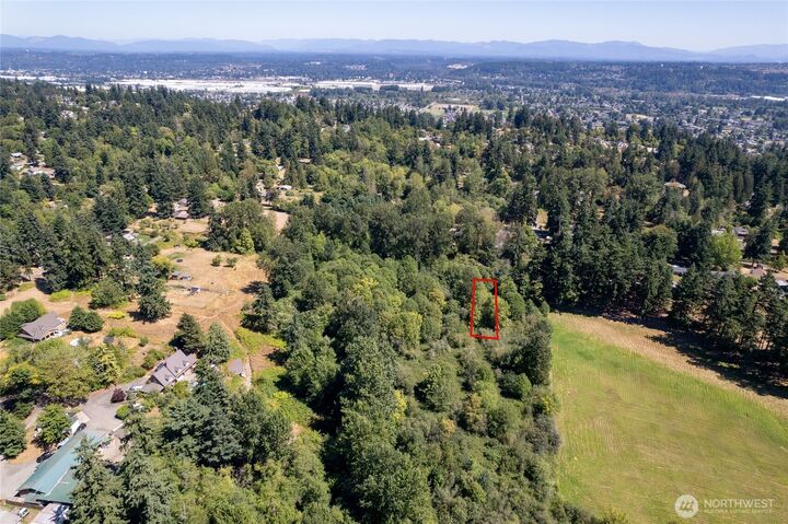 Property Photo:  37 Xx  48th Avenue S  WA 98001 