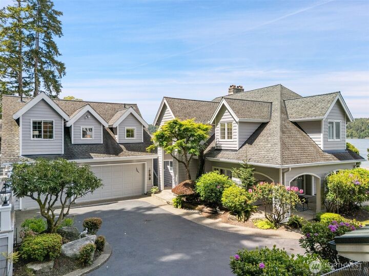 Property Photo: 11521 E State Route 106 WA 98592