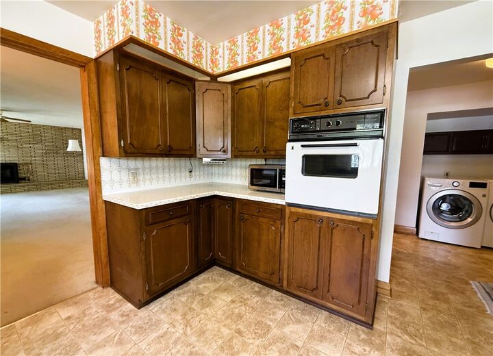 Property Photo: 616 N 3rd Street WI 54819