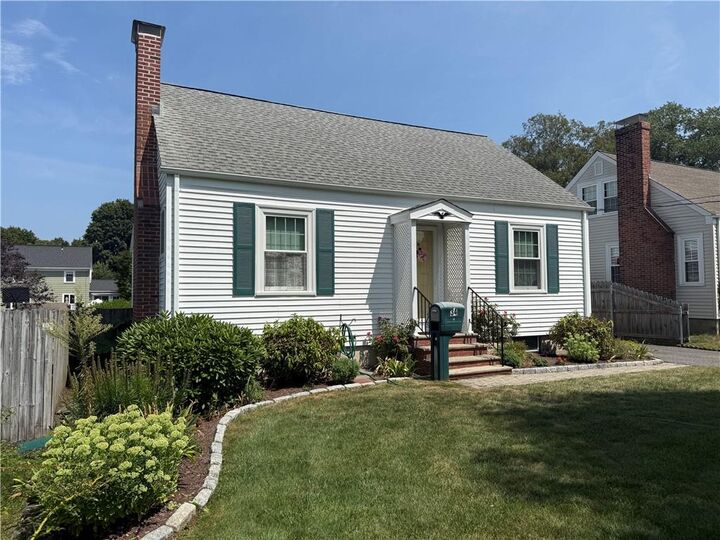 34 Armington Avenue  East Providence RI 02915 photo