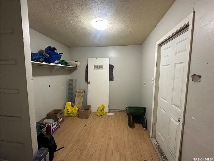 Property Photo:  720 Cameron Street  SK S4T 2S1 