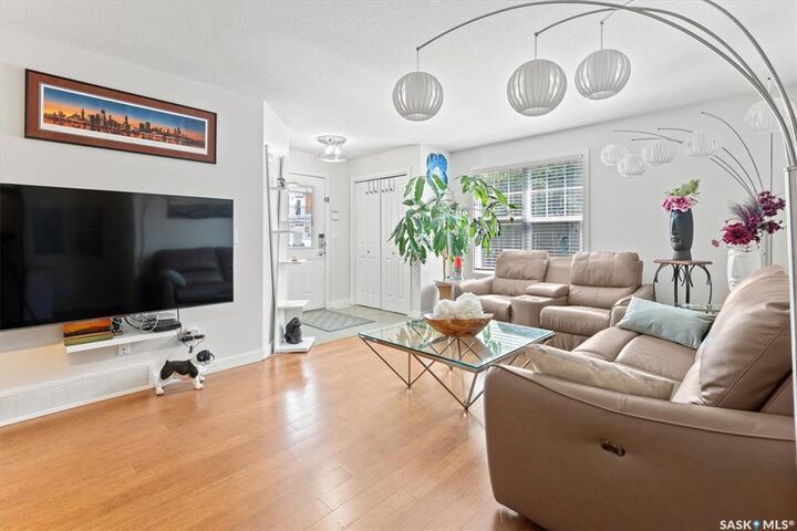 Property Photo:  1015 Patrick Crescent 203  SK S7W 0M1 