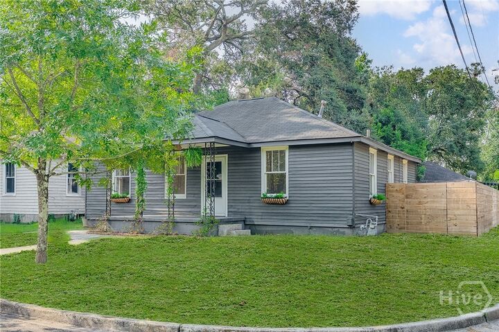Property Photo: 1901 Duval Street GA 31404