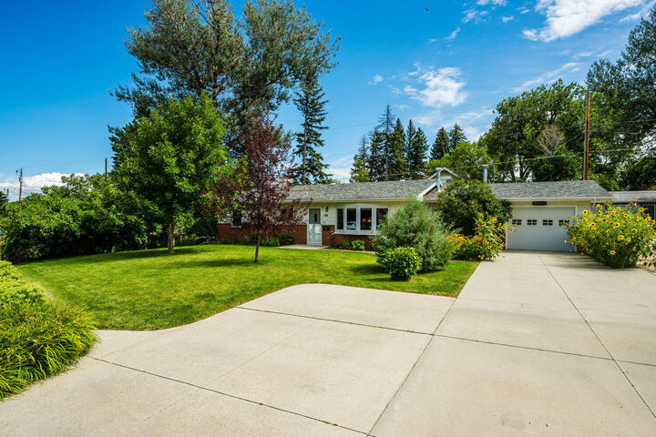 Property Photo:  199 Western Avenue  WY 82834 