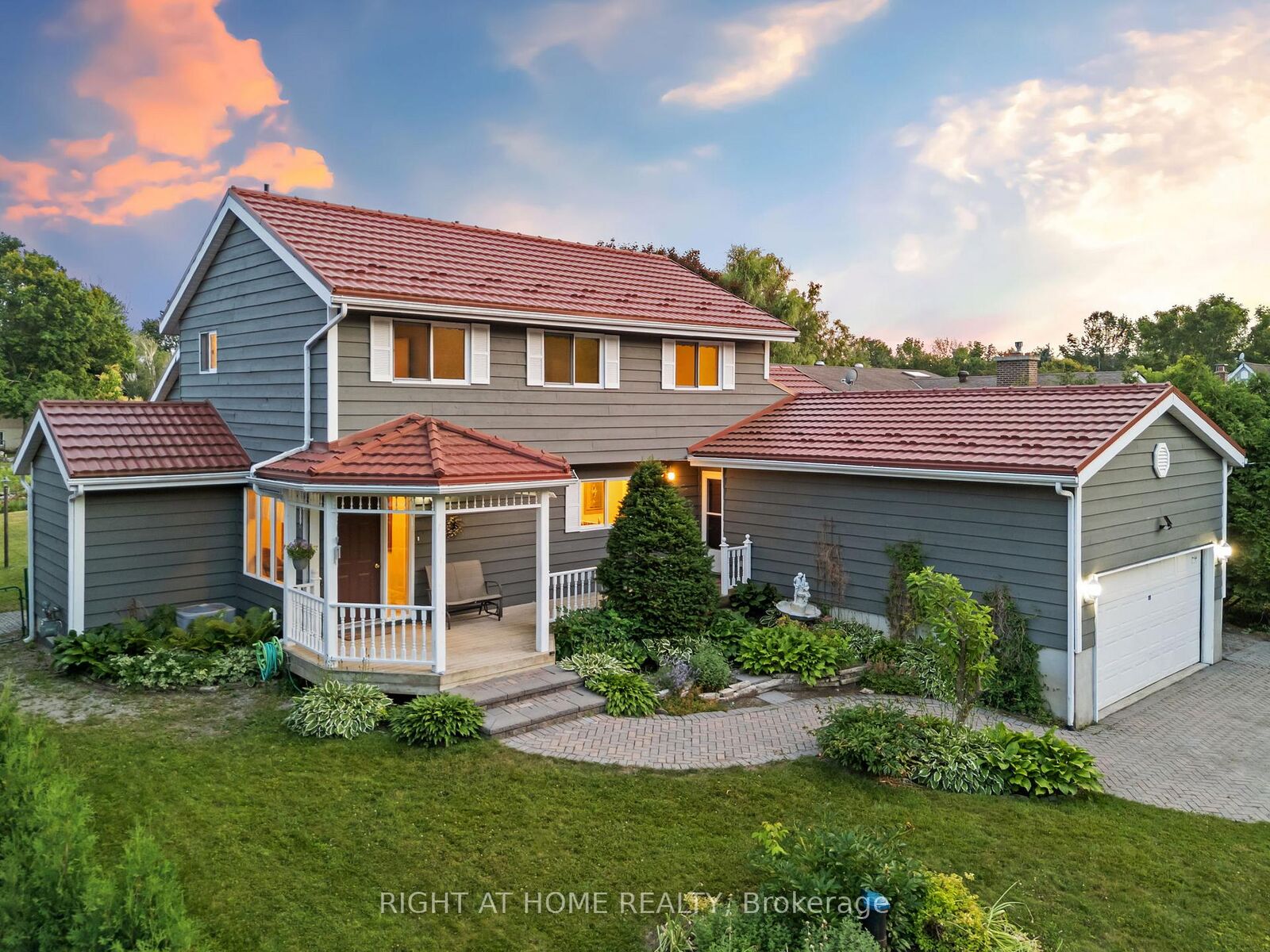 Property Photo: 1415 Cunningham Crescent ON L3V 7E1